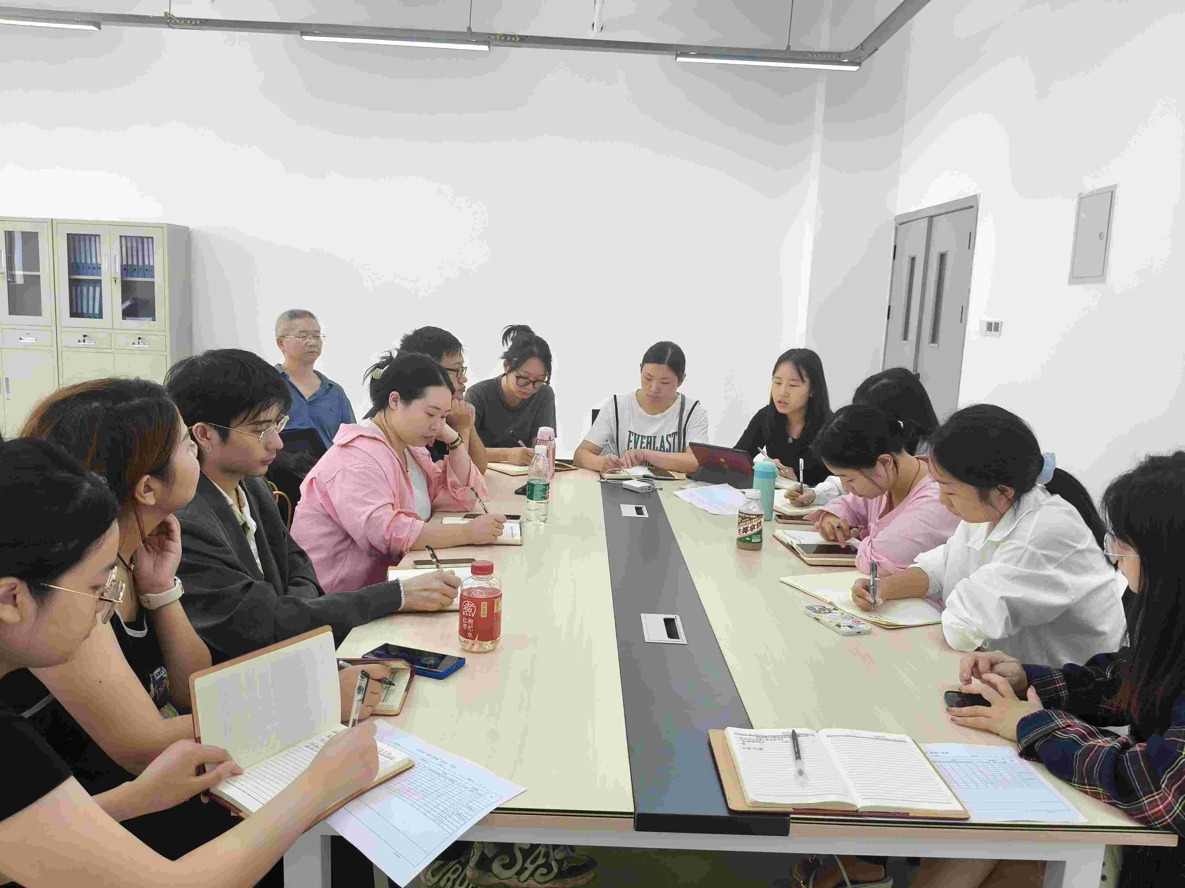 hjc888黄金城--手机版app官网