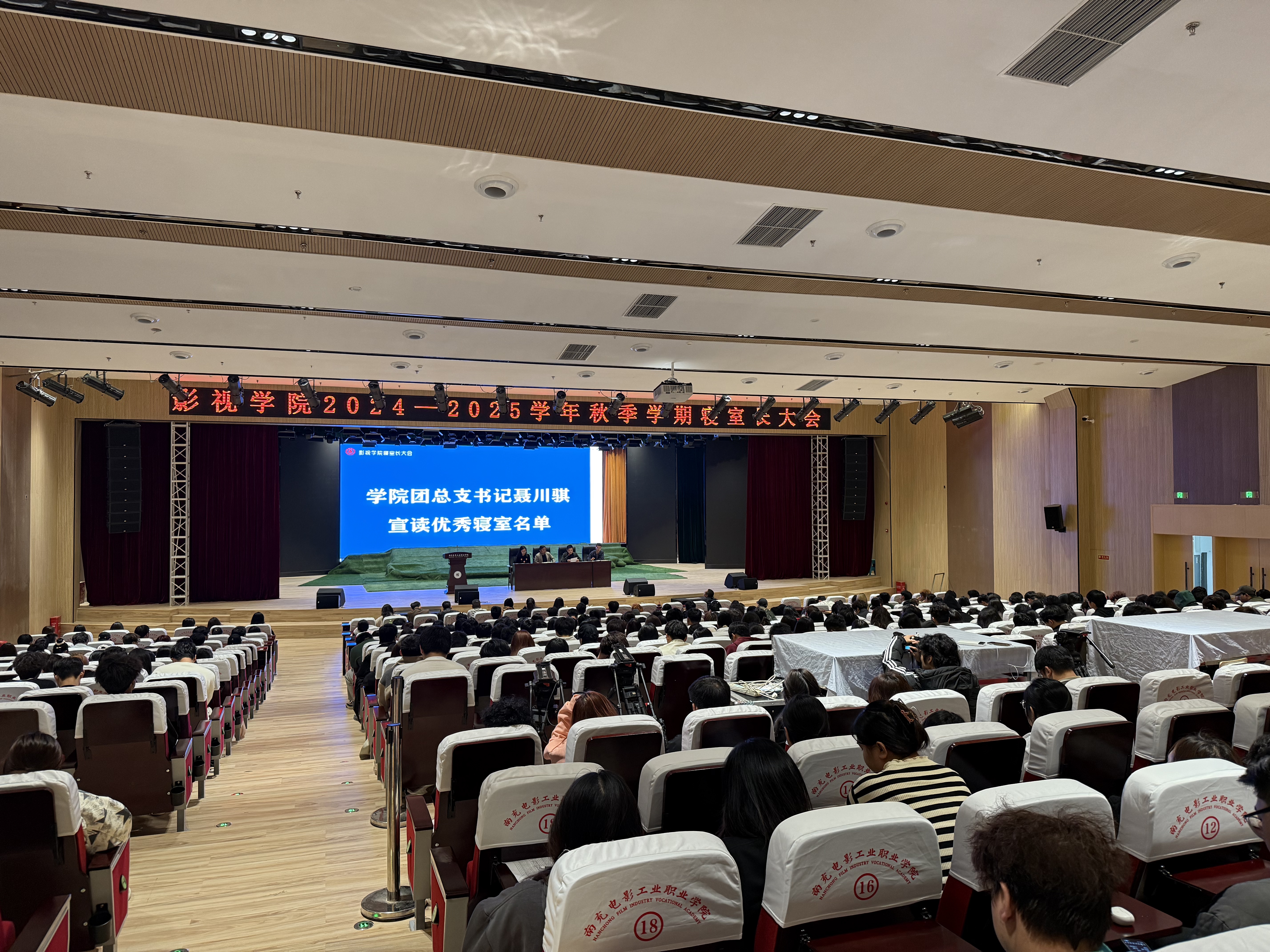 hjc888黄金城--手机版app官网