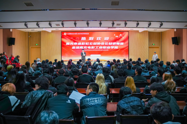 hjc888黄金城--手机版app官网