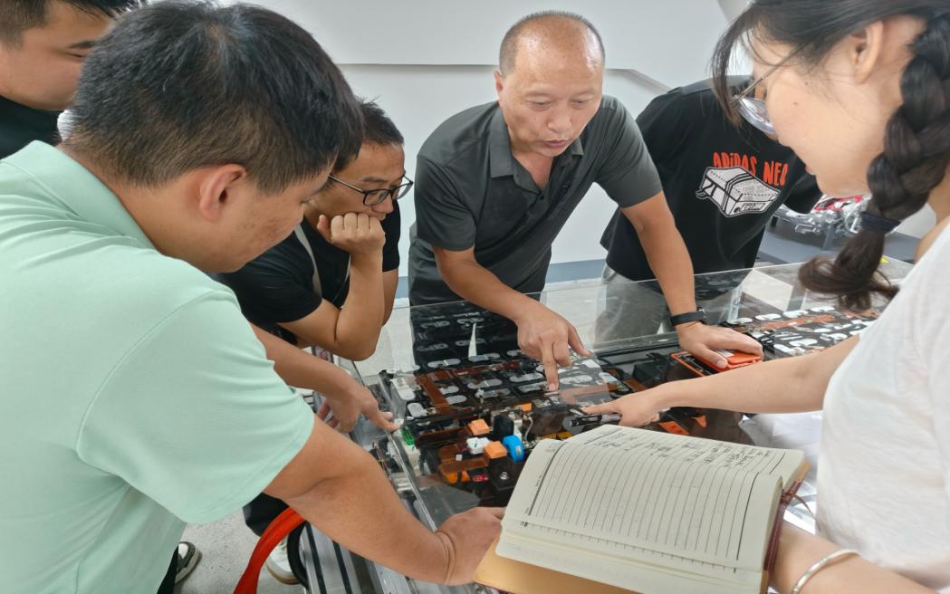 hjc888黄金城--手机版app官网